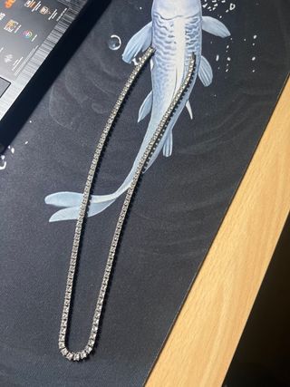 Cadena de plata con diamantes