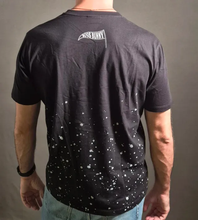 Camiseta Bugs Bunny con estampado salpicado