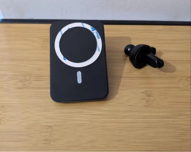 Cargador iPhone Coche Magnético