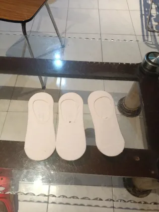 Calcetines blancos tobilleros