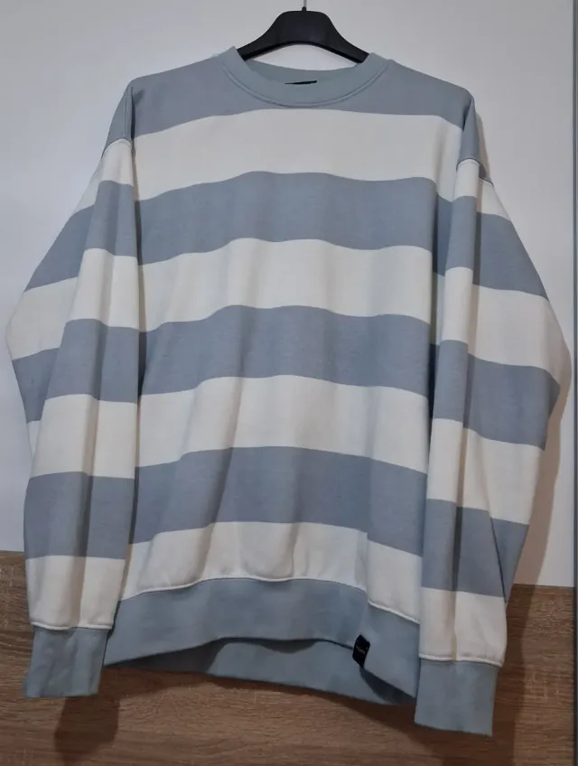 Jersey rayas azul y blanco