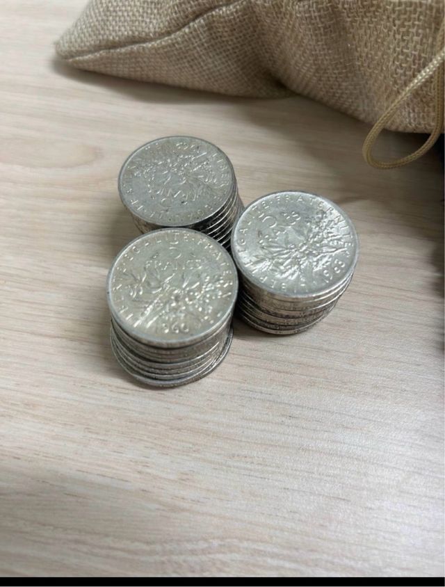 30 Monedas 5 Francos Franceses 1960