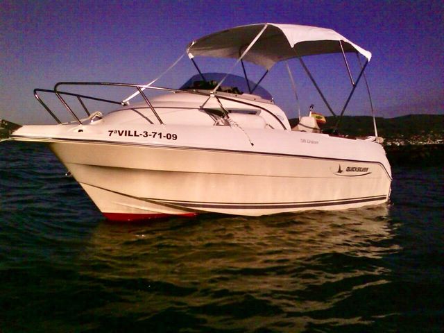 Barco Quicksilver 510 Motor 4T Licencia Navegación