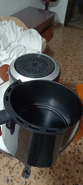 Freidora de aire negra