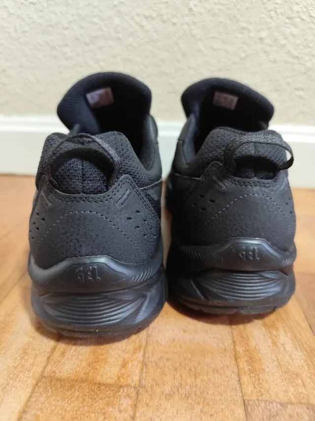 Zapatillas Asics originales negras