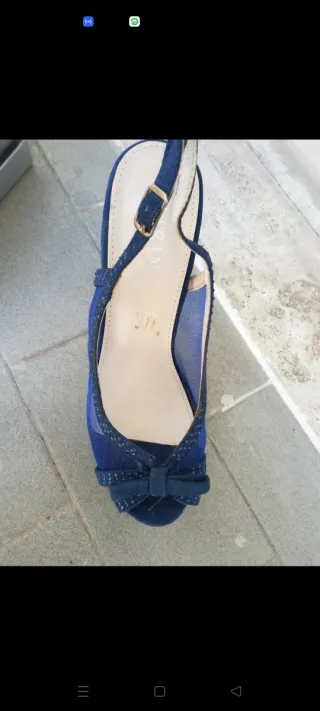 Scarpe eleganti blu con fiocco