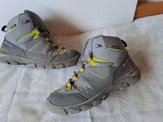 Botas WATERPROF montaña senderismo 37 CALIDAD!!