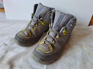 Botas WATERPROF montaña senderismo 37 CALIDAD!!
