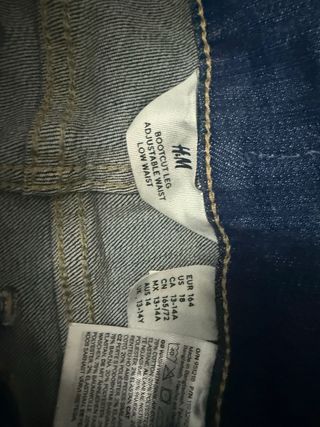 Pantalón cargo Bershka azul talla M