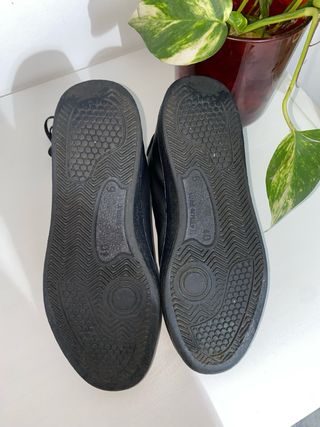 Sneakers nere con stelle - Tg 40