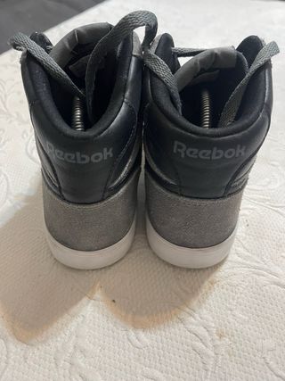 Reebok Talla 42 Gris/Negro