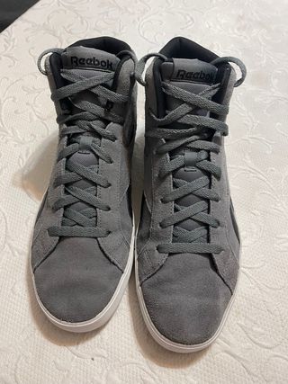 Reebok Talla 42 Gris/Negro