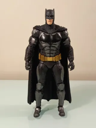 Batman Tactical BatSuit - Mcfarlane Action Figure