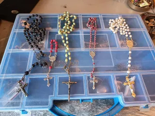 Rosari di perle e legno