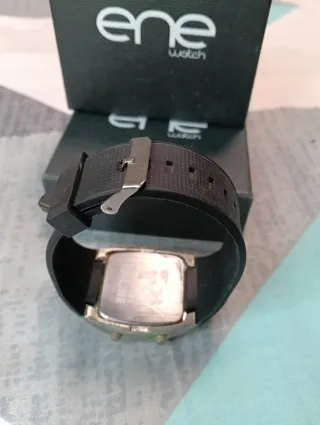 Reloj Ene Watch Plata y Negro