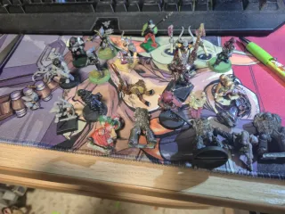 Lote Warhammer Hombres Bestia y más