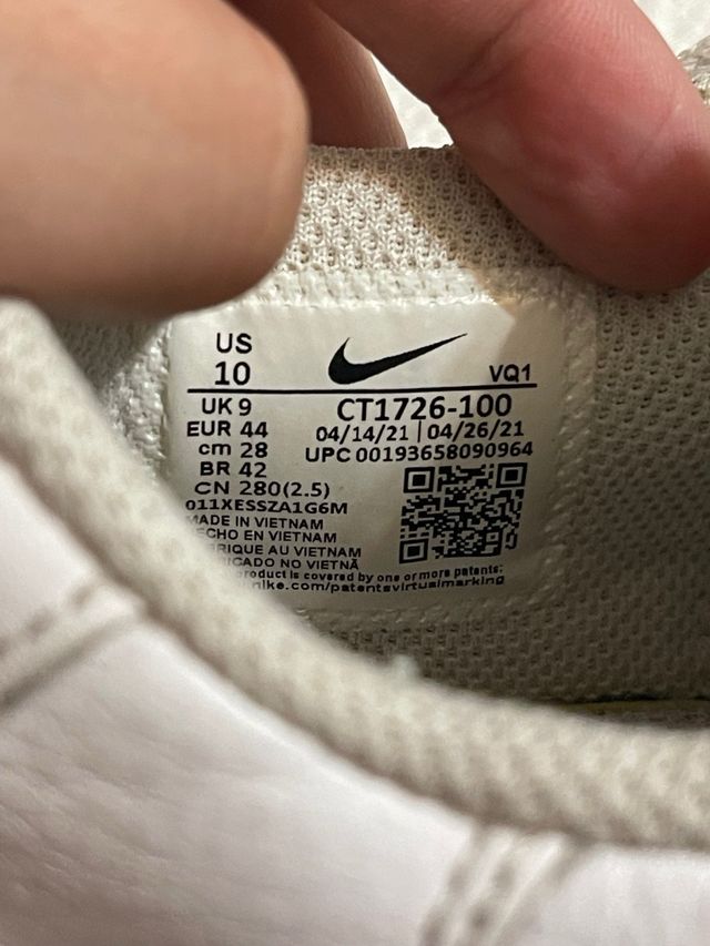 Nike T44 Blancas Naranja