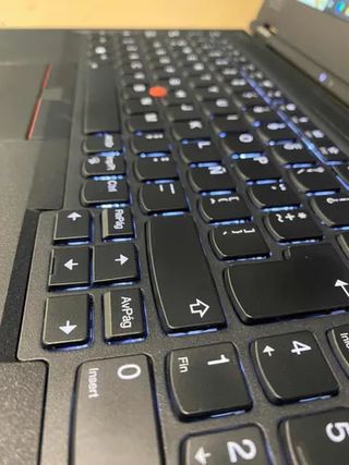Portátil Lenovo P53 i7 9a 16Gb RAM, Quadro T1000