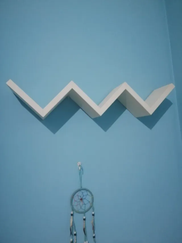 Estantería original zig-zag blanca