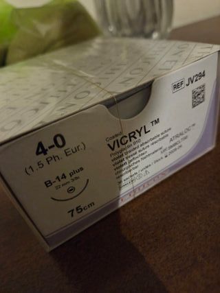 Vicryl 4-0 suture 75cm e sacchetti per stomia