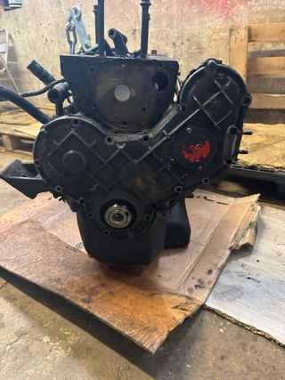 Motor 428turbo y caja cambios completa 