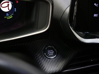 Peugeot e-2008 Eléctrico Allure Pack 100 kW (136 CV)