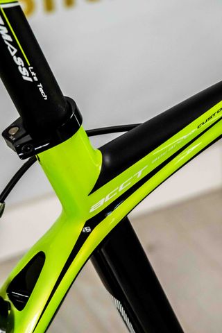 MASSI ACCT PRO T-52 - BICICLETA SEGUNDA MANO - Talla: 52