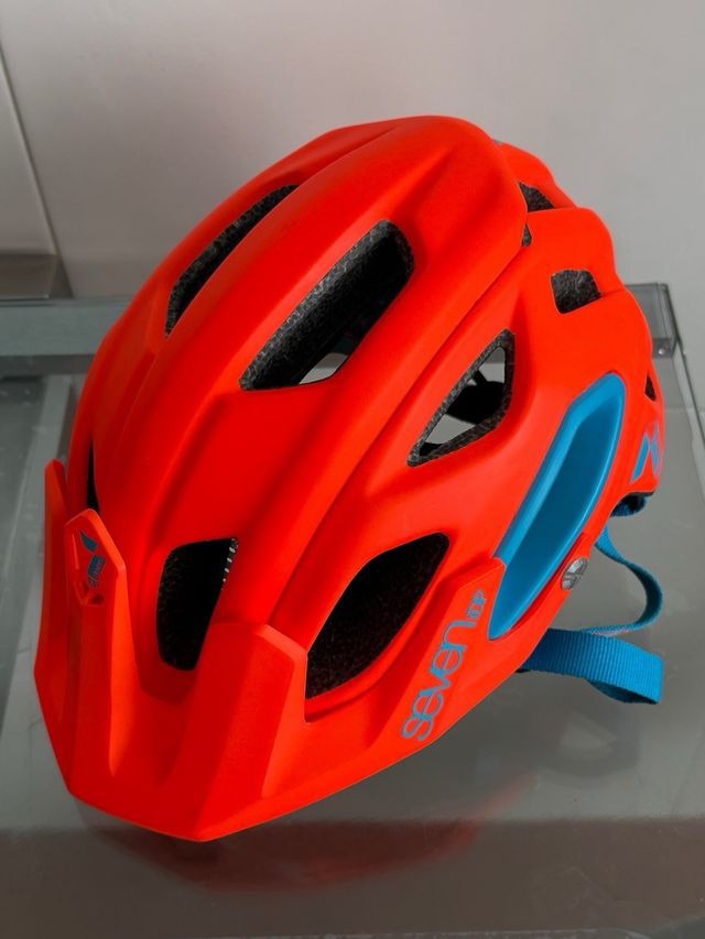 2 Cascos MTB Seven IDP Blanco y Naranja talla XS