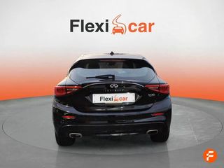 Infiniti Q30 1.6T 90kW (122CV)