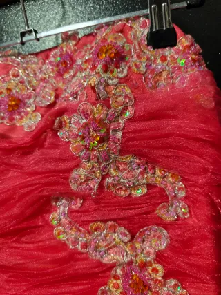 Vestido fiesta rosa volantes,talla S/M
Negociable