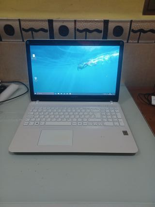 ORDENADOR PORTATIL