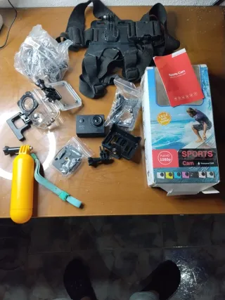 Cámara Deportiva GoPro + Accesorios