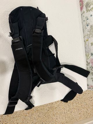 Mochila Portabebés BabyBjörn Negra 