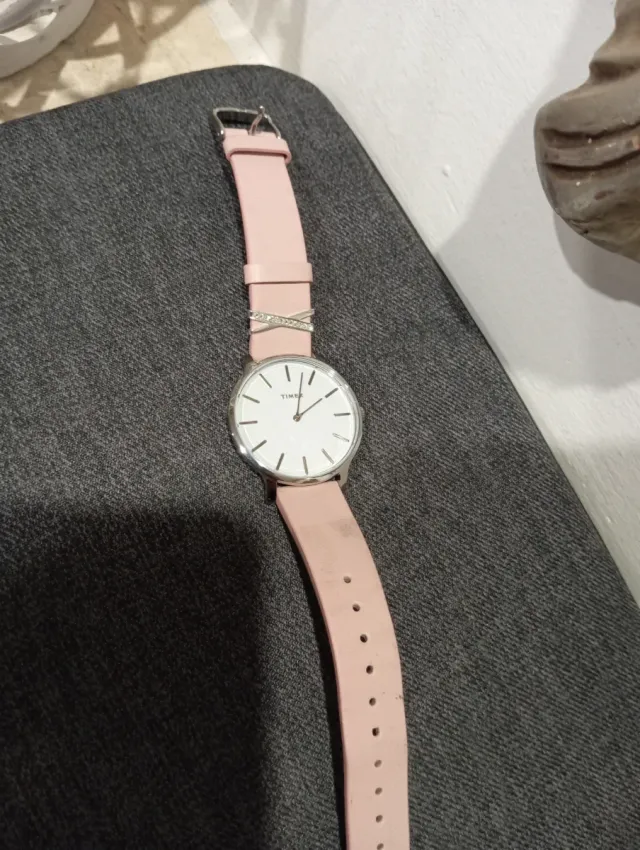 Orologio Timex con quadrante bianco e cinturino rosa