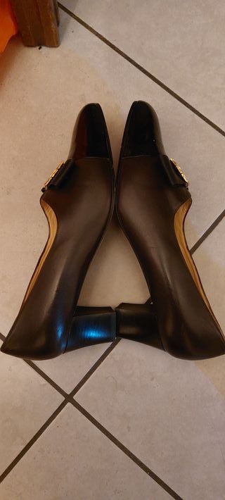 Scarpe donna Perli nere con fiocco