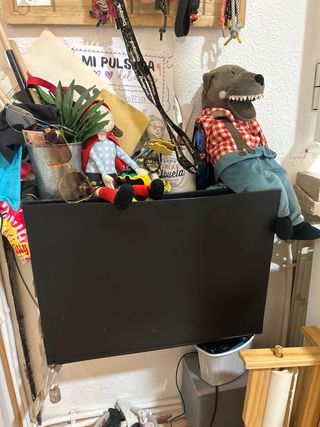 Rack Ikea scarpiera (1 a sinistra)

