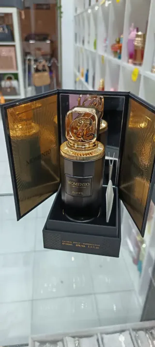 Perfume Momento Extrait de perfume