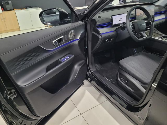 EBRO S800 1.5 TGDI PHEV Premium E-CVT