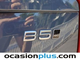 Volvo XC90 B5 D Momentum Pro AWD Auto 173 kW (235 CV)