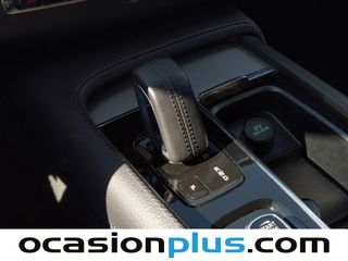 Volvo XC90 B5 D Momentum Pro AWD Auto 173 kW (235 CV)