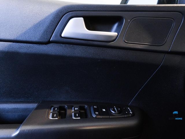 Kia Sportage 1.6 MHEV Business DCT 100kW (136CV) 4X2