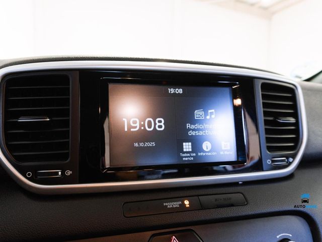 Kia Sportage 1.6 MHEV Business DCT 100kW (136CV) 4X2