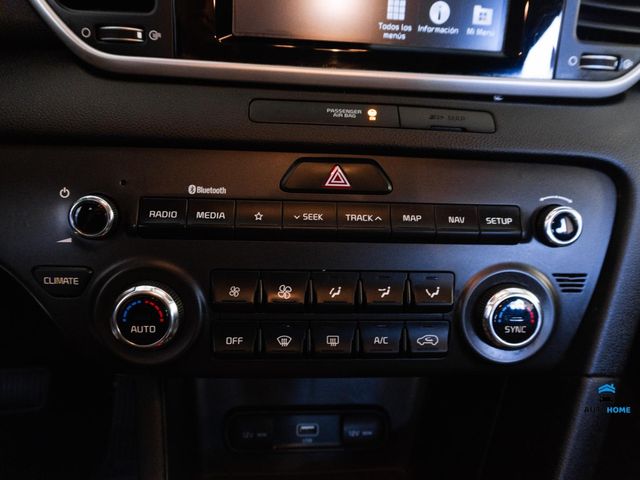 Kia Sportage 1.6 MHEV Business DCT 100kW (136CV) 4X2