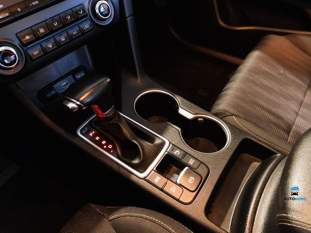 Kia Sportage 1.6 MHEV Business DCT 100kW (136CV) 4X2