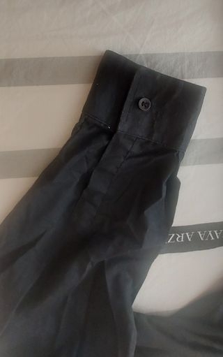 Camisa de hombre negra 
