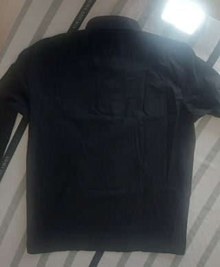 Camisa de hombre negra 