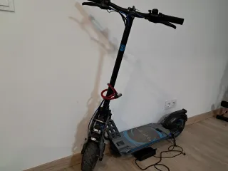 Patinete B MOV5 700 km