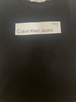 Camiseta Calvin Klein Jeans Negra
