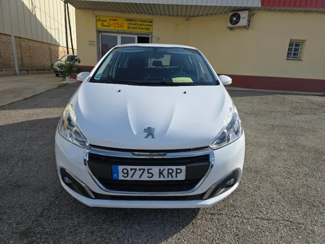 Peugeot 208 .6 HDI 2018