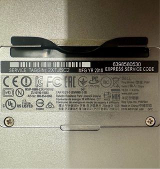 Portátil Dell i7 XPS P56F para piezas o reparar
